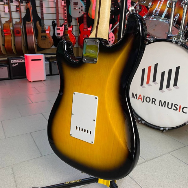 Электрогитара Root Note ST201-BSB цвет коричневый санберст