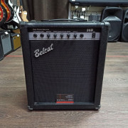 Комбоусилитель для бас-гитары Belcat 35B 35Вт Комбоусилитель для бас-гитары Belcat 35B 35Вт