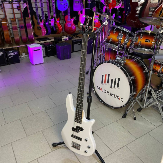 Бас-гитара Clevan CBB-10-PW-Gloss