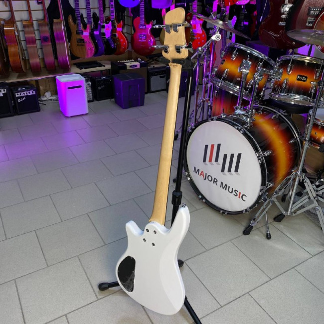 Бас-гитара Clevan CBB-10-PW-Gloss