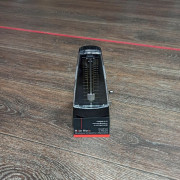 Метроном механический Musedo M-20-BK черный Метроном механический Musedo M-20-BK черный