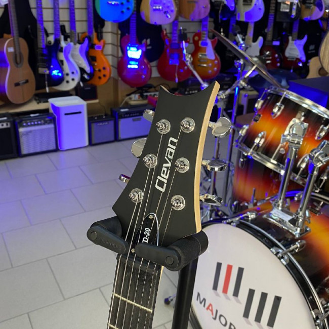 Электрогитара Clevan CTD-20-SBK