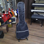 Чехол для акустической гитары Lutner MLDG-22 черный мягкий Чехол для акустической гитары Lutner MLDG-22 черный мягкий