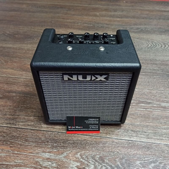 Гитарный комбоусилитель NUX Cherub Mighty-8BT