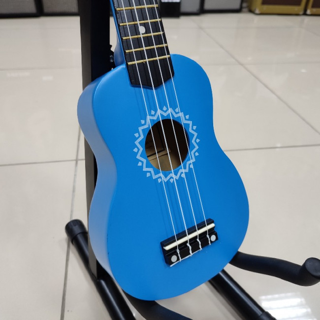 Укулеле сопрано TERRIS JUS-10 BL цвет синий Укулеле сопрано TERRIS JUS-10 BL цвет синий
