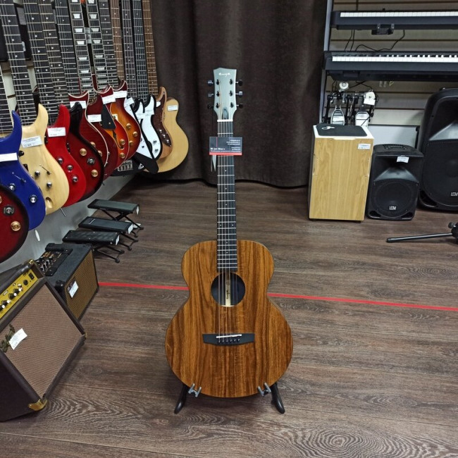 Акустическая гитара Enya EM-X1+ цвет натуральный