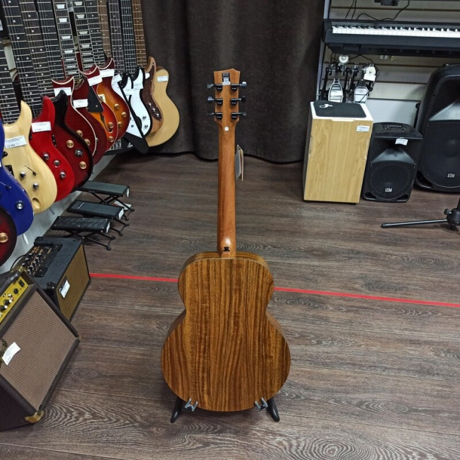 Акустическая гитара Enya EM-X1+ цвет натуральный