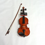 Скрипка 1/8 Fleet FLT-VP1/8 футляр, смычок Скрипка 1/8 Fleet FLT-VP1/8 футляр, смычок