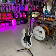 Электрогитара Stagg SES-60 WHB цвет белый