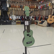 Укулеле сопрано TERRIS PLUS HARI Укулеле сопрано TERRIS PLUS HARI