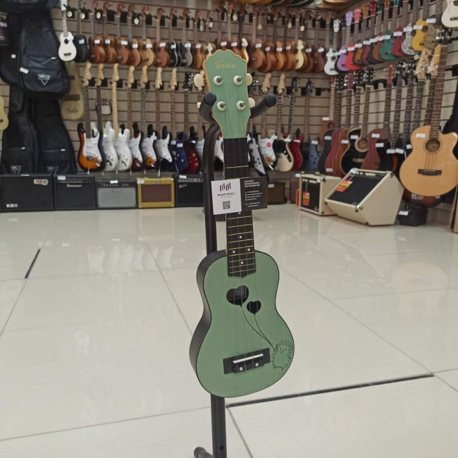 Укулеле сопрано TERRIS PLUS HARI Укулеле сопрано TERRIS PLUS HARI