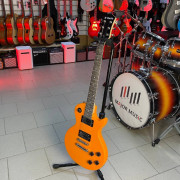 Электрогитара Terris TLP-039YW Les Paul цвет винтажный желтый Электрогитара Terris TLP-039YW Les Paul цвет винтажный желтый