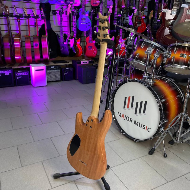 Электрогитара Clevan CS-22-N цвет натуральный Электрогитара Clevan CS-22-N цвет натуральный