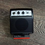 Гитарный мини-комбоусилитель Belcat G3DC 3Вт Гитарный мини-комбоусилитель Belcat G3DC 3Вт