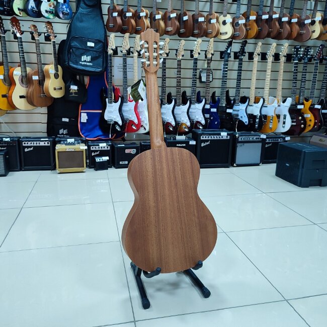 Классическая гитара CUENCA мод.5 4/4