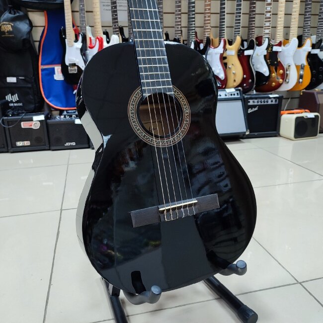 Классическая гитара Flight C-120 BK 4/4 цвет черный