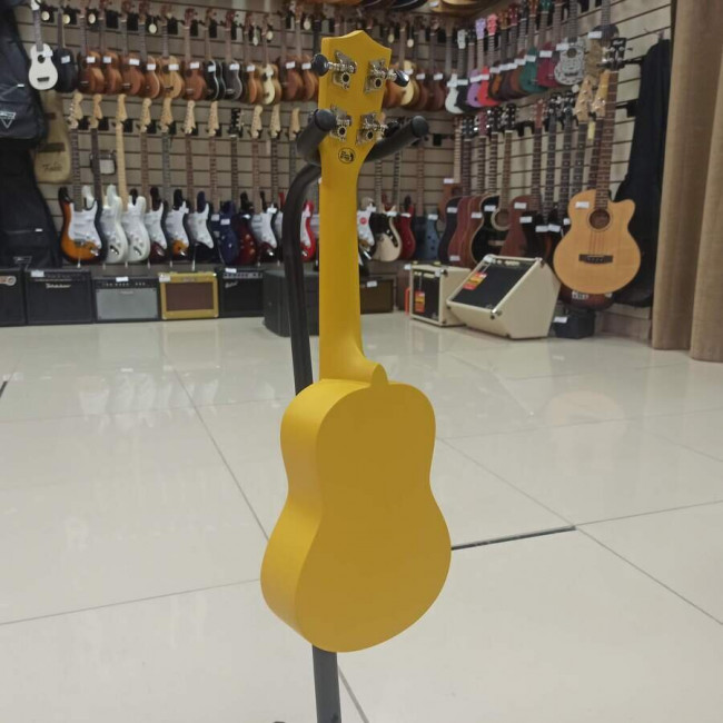 Укулеле сопрано Veston KUS 25 BANANA с рисунком Укулеле сопрано Veston KUS 25 BANANA с рисунком