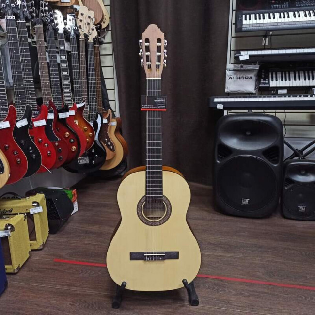 Классическая гитара Fabio KM3915NT 4/4 цвет натуральный Классическая гитара Fabio KM3915NT 4/4 цвет натуральный