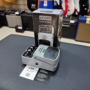 Педаль эффектов Behringer UO300 октавер для гитар и бас-гитар