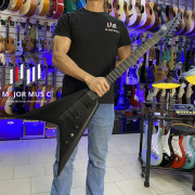 Электрогитара S by Solar VB4.6C "V" цвет черный чехол в комплекте (УЦЕНКА)