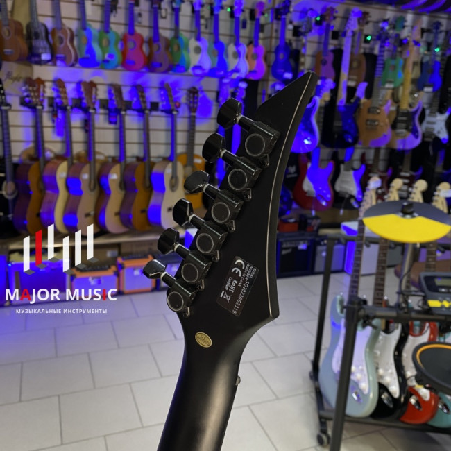 Электрогитара S by Solar VB4.6C "V" цвет черный чехол в комплекте (УЦЕНКА)