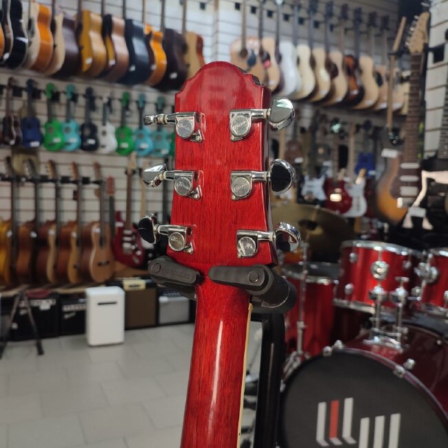 б/у Акустическая гитара CRAFTER MD-42 TR (Корейское производство) б/у Акустическая гитара CRAFTER MD-42 TR (Корейское производство)