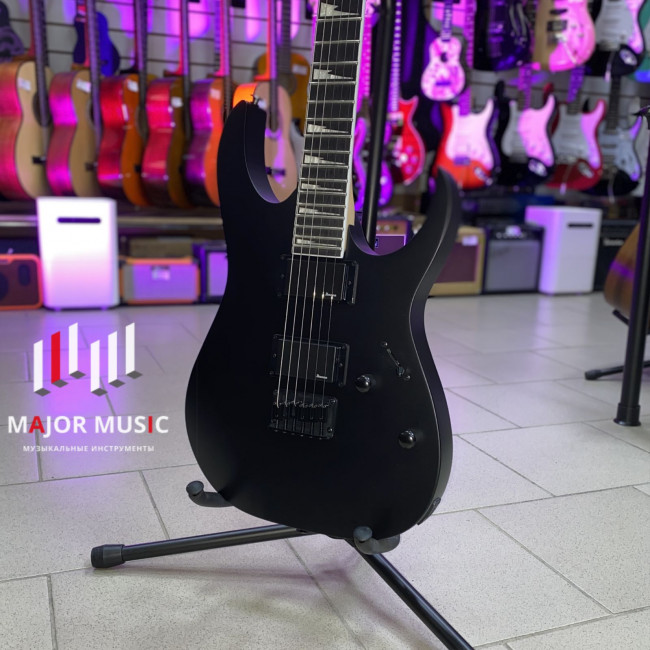 Электрогитара IBANEZ GRG121DX-BKF черного матового цвета