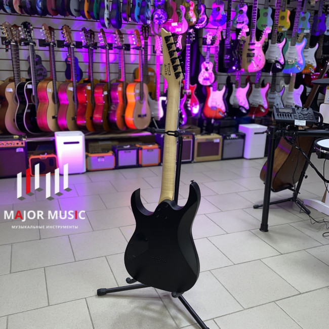 Электрогитара IBANEZ GRG121DX-BKF черного матового цвета