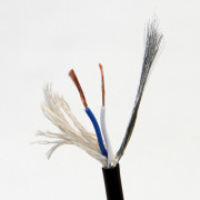 Кабель микрофонный Canare L-2T2S BLU