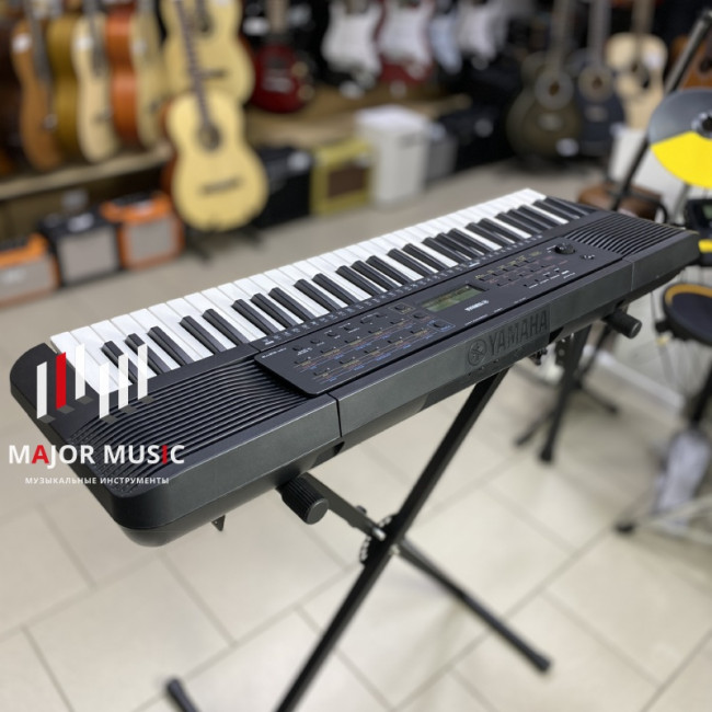 б/у Синтезатор YAMAHA PSR-E273 б/у Синтезатор YAMAHA PSR-E273