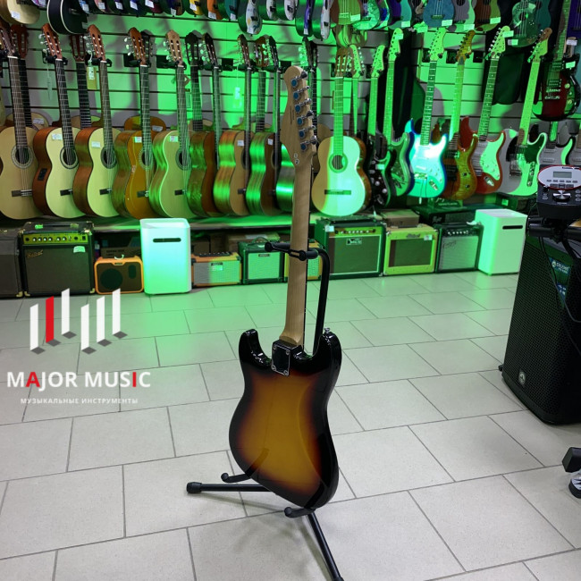 б/у Электрогитара ROCKDALE Stars HT HSS SB*