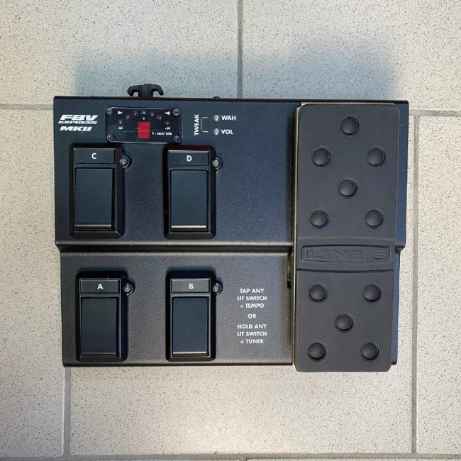 б/у Футсвитч педаль LINE 6 FBV EXPRESS MKII для комбоусилителей Line 6 Spider б/у Футсвитч педаль LINE 6 FBV EXPRESS MKII для комбоусилителей Line 6 Spider