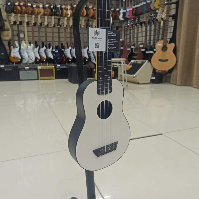 Укулеле сопрано FLIGHT TUS-35 WH Travel цвет белый чехол в комплекте Укулеле сопрано FLIGHT TUS-35 WH Travel цвет белый чехол в комплекте