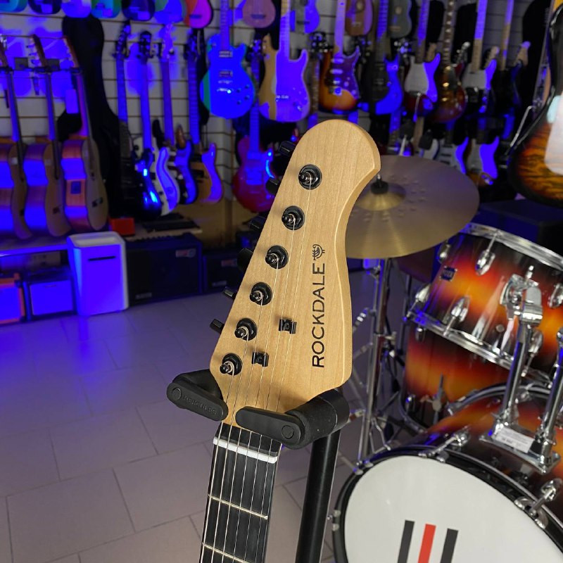 Купить Электрогитара Rockdale Stars HSS BK Limited Edition по цене 14 ...