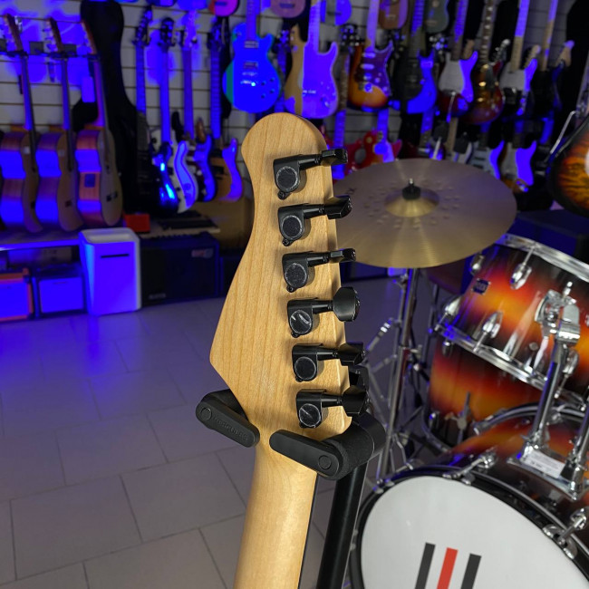 Электрогитара Rockdale Stars HSS BK Limited Edition Электрогитара Rockdale Stars HSS BK Limited Edition