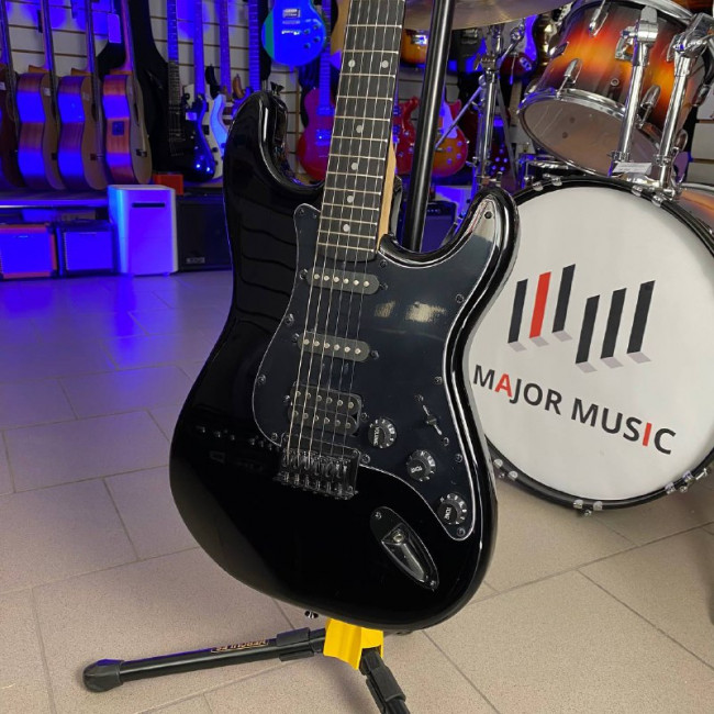 Электрогитара Rockdale Stars HSS BK Limited Edition Электрогитара Rockdale Stars HSS BK Limited Edition