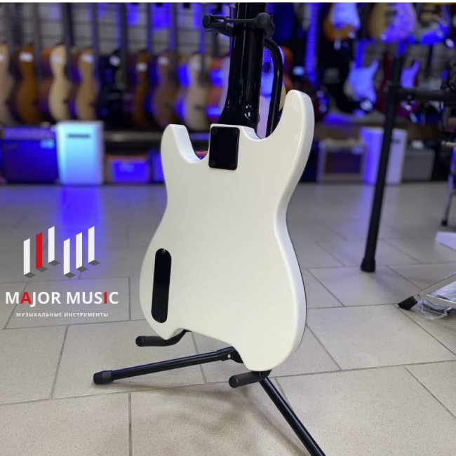 Бас-гитара Foix FBG/FBG-KB-09-WH цвет белый без головки грифа