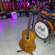 Классическая гитара Flight C-110 TEAK 4/4 натуральный Классическая гитара Flight C-110 TEAK 4/4 натуральный