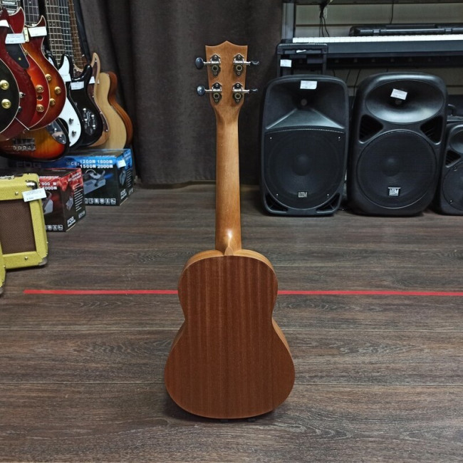 Укулеле концерт Fabio FB230 с чехлом Укулеле концерт Fabio FB230 с чехлом