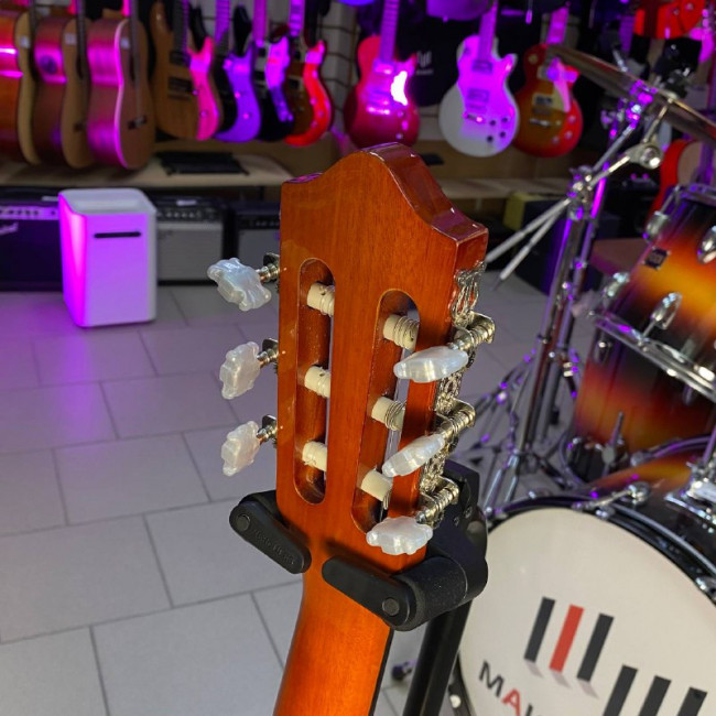 Классическая гитара Barcelona CG36N 1/2