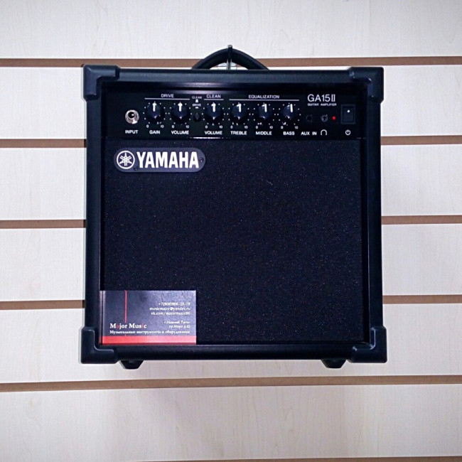 Гитарный комбоусилитель Yamaha GA15