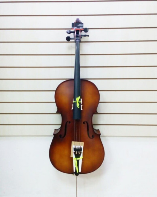 Виолончель 4/4 Hans Klein HKC-12S в комплекте чехол, смычок