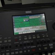 Б/У Синтезатор Korg PA600