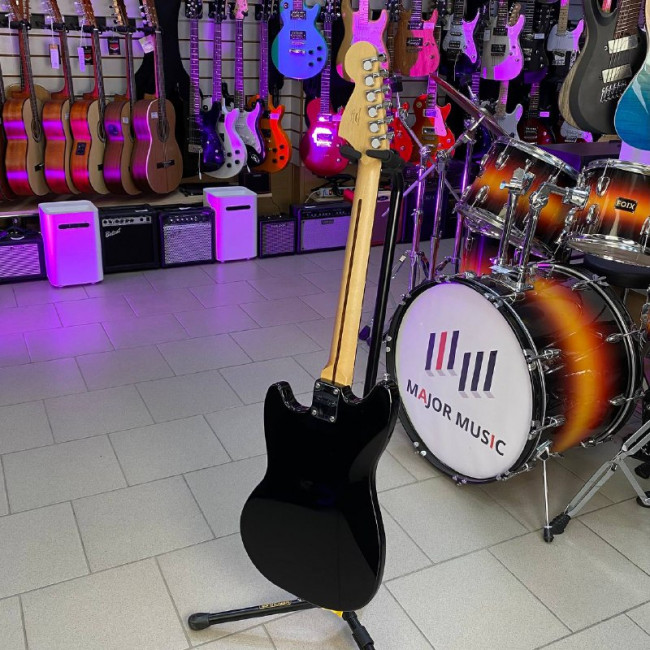 Электрогитара Fender Squier Bullet Mustang HH BLK цвет черный Электрогитара Fender Squier Bullet Mustang HH BLK цвет черный