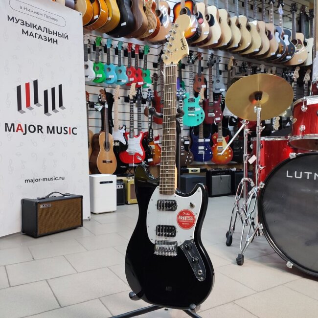 Электрогитара Fender Squier Bullet Mustang HH BLK цвет черный Электрогитара Fender Squier Bullet Mustang HH BLK цвет черный