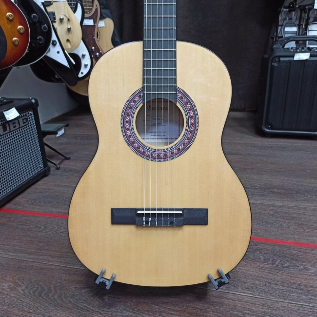 Классическая гитара Barcelona CG36N 4/4. Классическая гитара Barcelona CG36N 4/4.