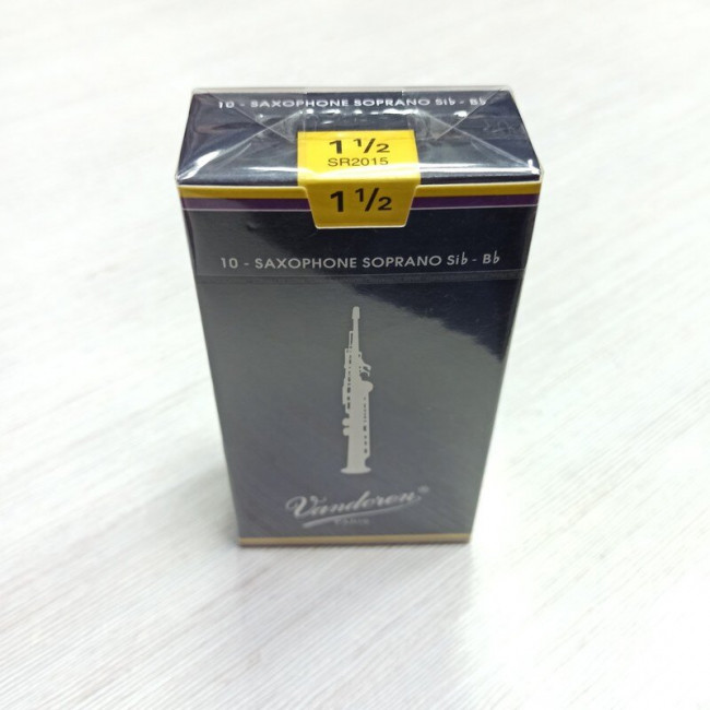 Трости для саксофона сопрано Vandoren SR2015 Традиционные №1.5 Трости для саксофона сопрано Vandoren SR2015 Традиционные №1.5