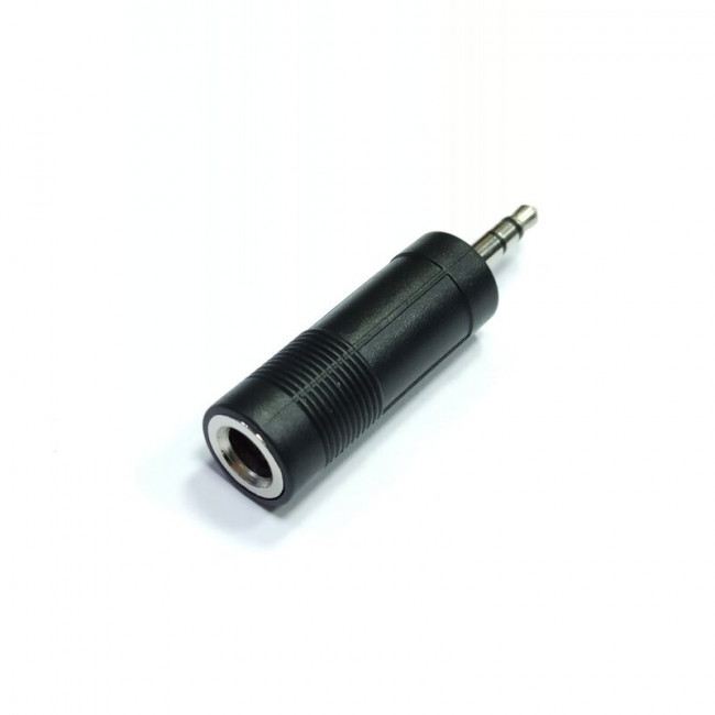 Переходник Soundking CC321 джек стерео 3,5 - джек стерео 6,3 Переходник Soundking CC321 джек стерео 3,5 - джек стерео 6,3