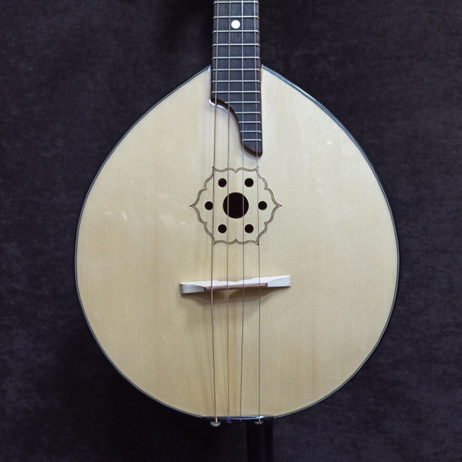 Домра Малая 4-струнная "ЛЮТНЕР" Hora M1084-4