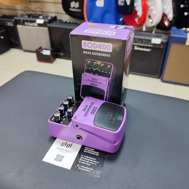 Педаль эффектов для бас гитары Behringer BOD400 овердрайв